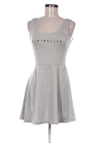 Kleid H&M Divided, Größe M, Farbe Grau, Preis 18,99 €