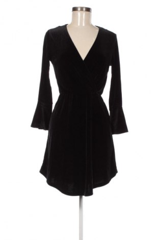 Kleid H&M Divided, Größe M, Farbe Schwarz, Preis 6,99 €