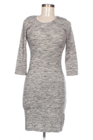 Kleid H&M L.O.G.G., Größe S, Farbe Mehrfarbig, Preis 3,99 €