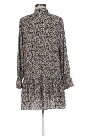 Kleid House, Größe S, Farbe Mehrfarbig, Preis 5,99 €