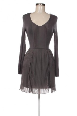 Рокля Intimissimi, Размер XS, Цвят Сив, Цена 3,57 €