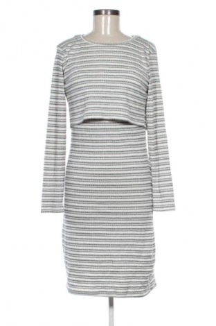 Kleid Janina, Größe L, Farbe Mehrfarbig, Preis 4,99 €