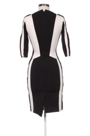 Рокля Karen Millen, Размер S, Цвят Многоцветен, Цена 37,12 €