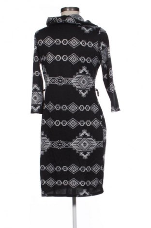 Kleid Ladies, Größe M, Farbe Mehrfarbig, Preis 6,10 €