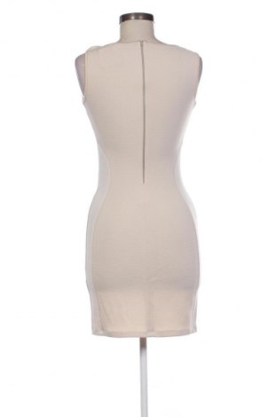 Kleid Mayo Chix, Größe M, Farbe Beige, Preis 28,07 €