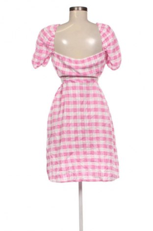 Рокля Monki, Размер S, Цвят Многоцветен, Цена 9,20 €