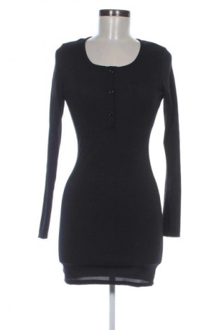 Kleid Pretty Little Thing, Größe M, Farbe Schwarz, Preis € 3,95