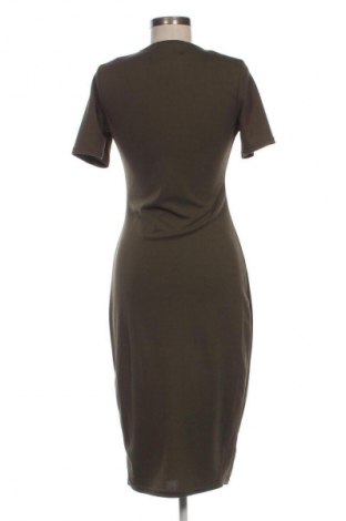 Kleid Pretty Little Thing, Größe M, Farbe Grün, Preis 9,99 €