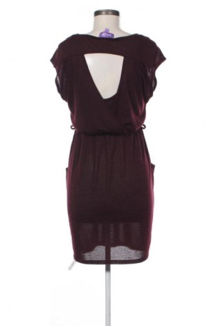 Kleid Purple, Größe M, Farbe Rot, Preis 3,99 €