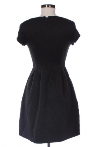 Šaty  Reserved, Velikost S, Barva Černá, Cena  279,00 Kč