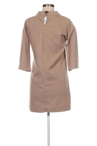 Sukienka Reserved, Rozmiar S, Kolor Beżowy, Cena 25,99 zł