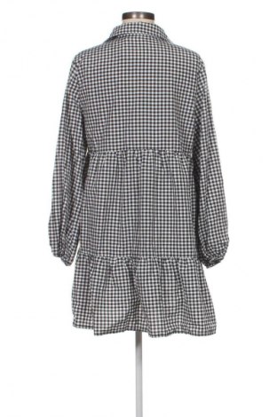 Рокля SHEIN, Размер S, Цвят Многоцветен, Цена 12,27 €