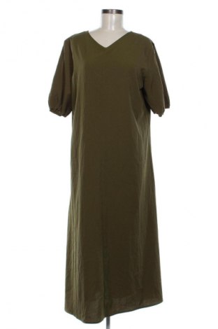 Kleid SHEIN, Größe XL, Farbe Grün, Preis 20,02 €