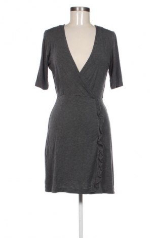 Kleid Stradivarius, Größe M, Farbe Mehrfarbig, Preis 8,99 €