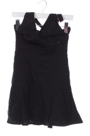 Kleid Stradivarius, Größe XS, Farbe Schwarz, Preis 16,99 €