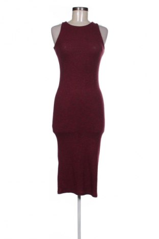 Ruha Stradivarius, Méret S, Szín Piros, Ár 2 000 Ft