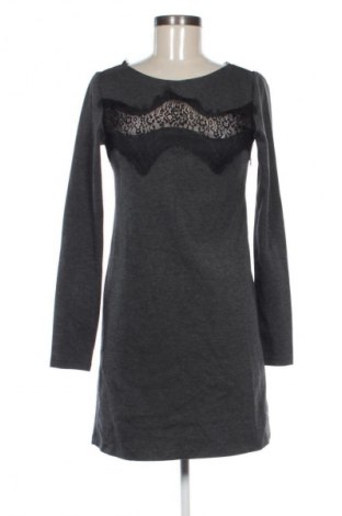 Kleid Sud Express, Größe M, Farbe Grau, Preis 14,99 €