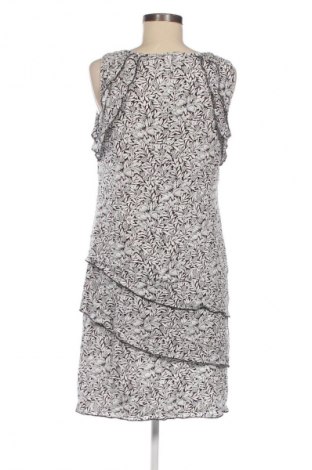 Kleid Taifun, Größe M, Farbe Mehrfarbig, Preis 29,99 €