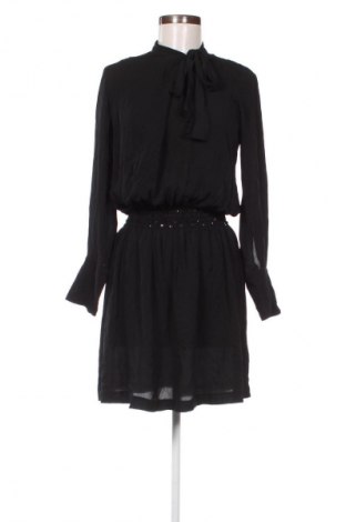 Kleid Tiger Of Sweden, Größe M, Farbe Schwarz, Preis 19,99 €