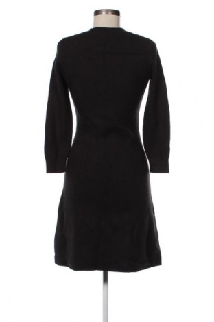 Рокля Tiger Of Sweden, Размер S, Цвят Черен, Цена 22,49 €