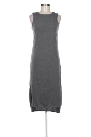 Kleid Trendyol, Größe S, Farbe Grau, Preis 12,99 €