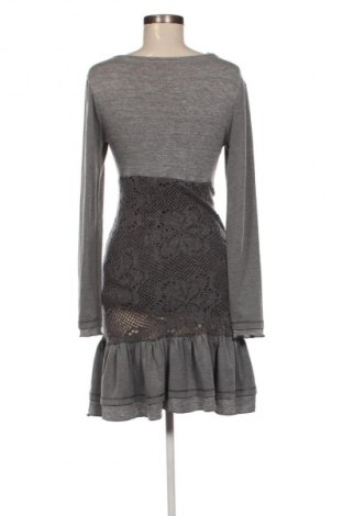 Sukienka Unbranded, Rozmiar S, Kolor Szary, Cena 25,99 zł