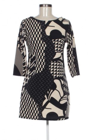 Kleid Unbranded, Größe M, Farbe Mehrfarbig, Preis 4,84 €