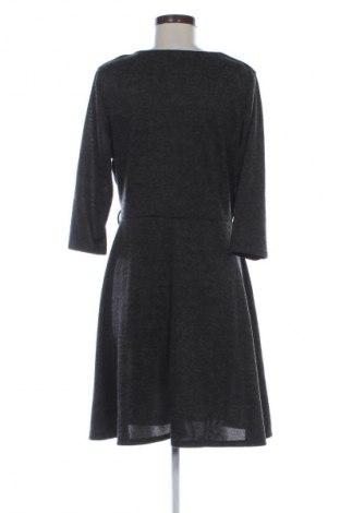 Kleid Unbranded, Größe M, Farbe Grau, Preis 5,00 €