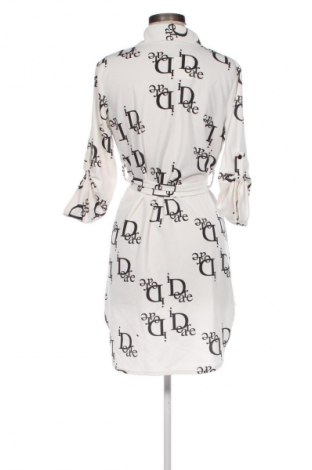 Kleid Unbranded, Größe M, Farbe Mehrfarbig, Preis 15,19 €