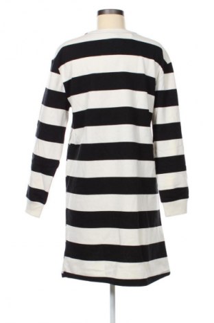 Рокля Up 2 Fashion, Размер M, Цвят Многоцветен, Цена 7,15 €