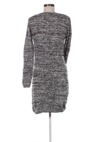 Рокля VILA, Размер L, Цвят Многоцветен, Цена 9,20 €