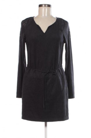 Kleid VILA, Größe S, Farbe Grau, Preis 1,99 €