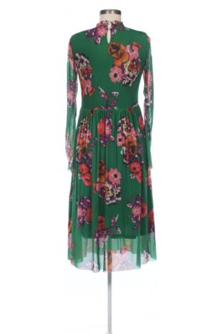 Рокля Y.A.S, Размер S, Цвят Многоцветен, Цена 12,78 €