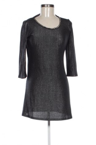 Kleid Yest, Größe S, Farbe Mehrfarbig, Preis 4,41 €