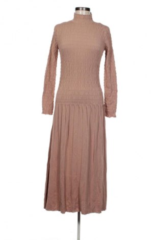 Rochie Zara, Mărime S, Culoare Mov deschis, Preț 97,99 Lei