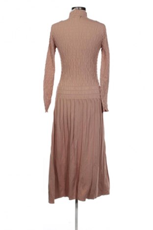 Rochie Zara, Mărime S, Culoare Mov deschis, Preț 97,99 Lei