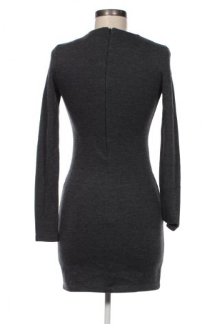 Рокля Zara, Размер S, Цвят Сив, Цена 7,15 €