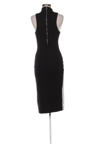 Рокля Zara, Размер M, Цвят Черен, Цена 20,96 €