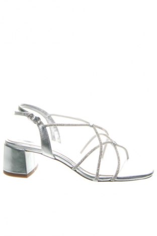 Sandále Tamaris, Veľkosť 39, Farba Strieborná, Cena  22,95 €
