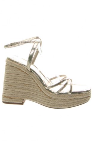 Σανδάλια Zara, Μέγεθος 38, Χρώμα Χρυσαφί, Τιμή 13,99 €