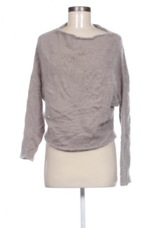 Dámský svetr Unbranded, Velikost S, Barva Béžová, Cena  99,00 Kč