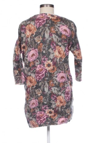 Dámský svetr H&M, Velikost M, Barva Vícebarevné, Cena  499,00 Kč
