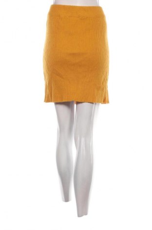 Пола Janina, Размер M, Цвят Жълт, Цена 2,04 €