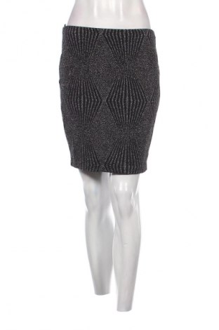 Sukně ONLY, Velikost M, Barva Vícebarevné, Cena  49,00 Kč