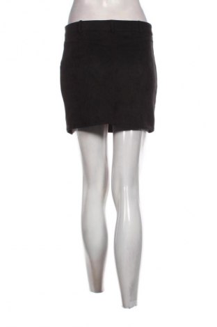 Sukně Pull&Bear, Velikost S, Barva Černá, Cena  49,00 Kč