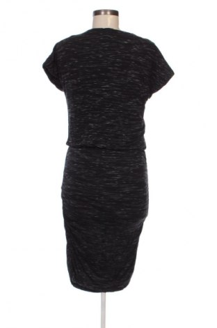 Φόρεμα Noisy May, Μέγεθος M, Χρώμα Μαύρο, Τιμή 2,99 €