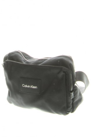 Tasche Calvin Klein, Farbe Schwarz, Preis 37,99 €