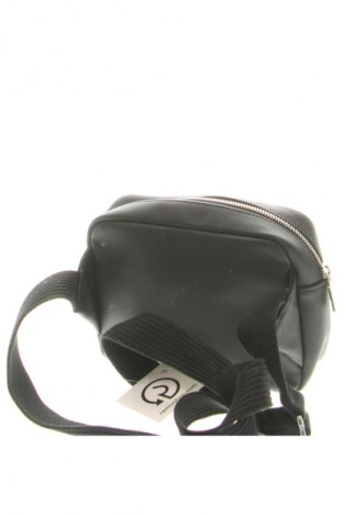 Tasche Lacoste, Farbe Schwarz, Preis 47,99 €