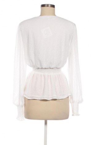 Γυναικεία μπλούζα Amisu, Μέγεθος XL, Χρώμα Λευκό, Τιμή 1,99 €