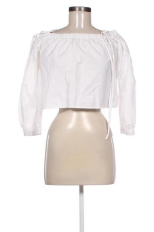 Női blúz Bershka, Méret S, Szín Fehér, Ár 1 982 Ft
